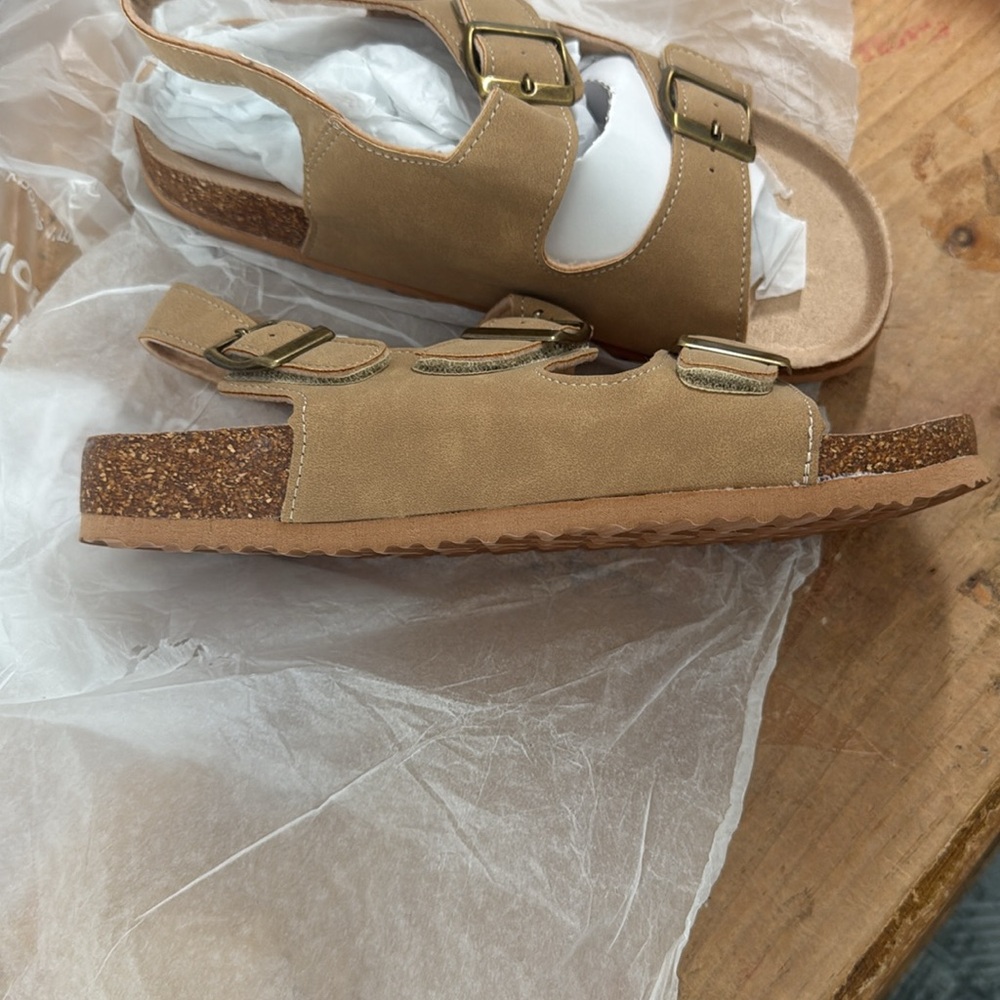 Tan Sandals Fabkids 4 New Sz 4 cork sole - Picture 3 of 5